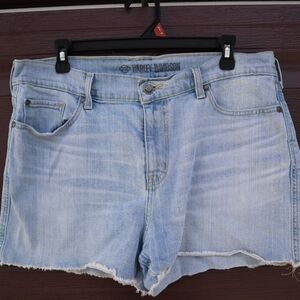 Harley-Davidson Women's Light Blue Denim Shorts Size 31